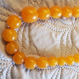 Chunky yellow beaded necklace